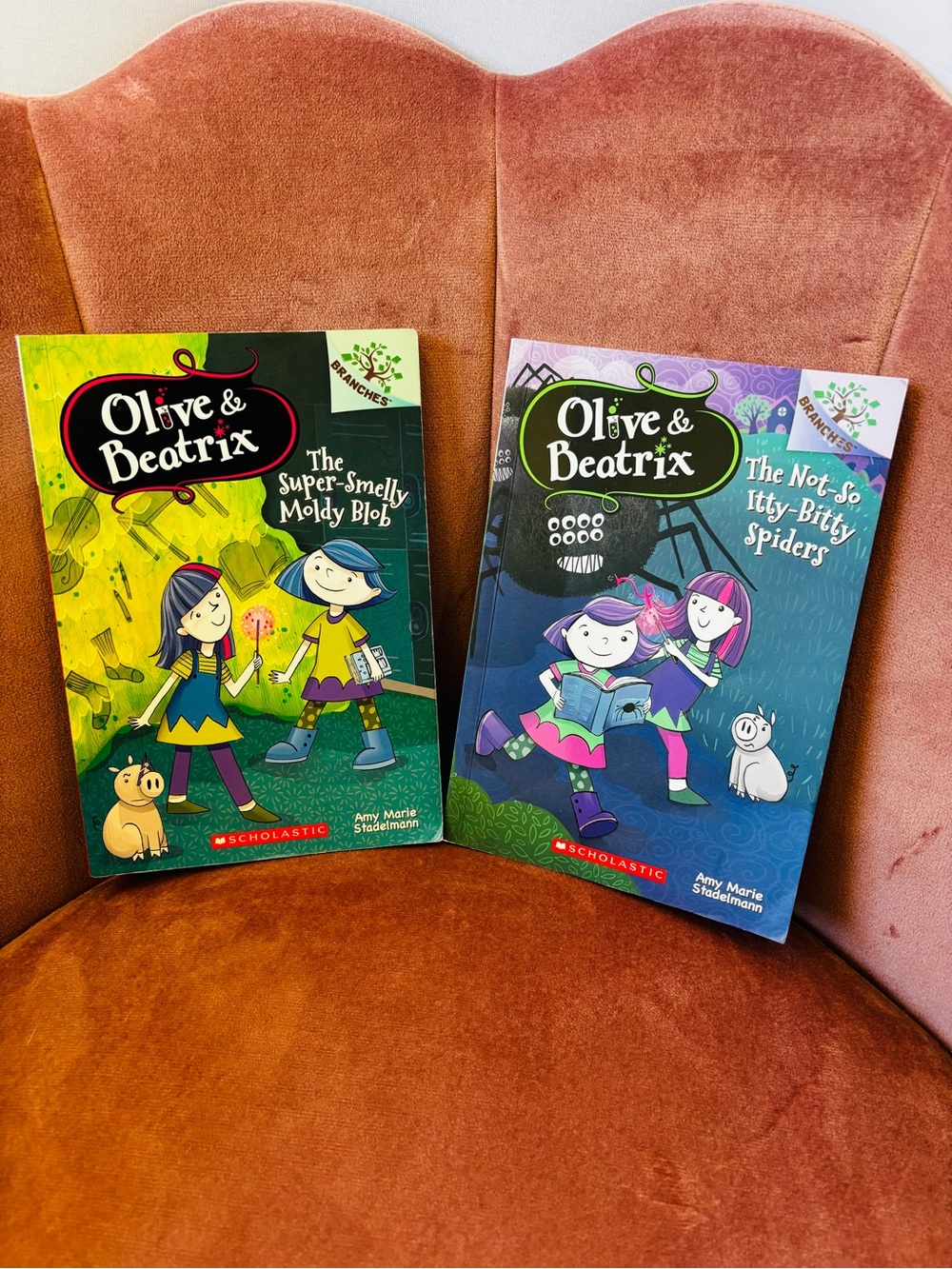 Scholastic Olive & Beatrix Back-Cover Pair in Black, White, Pink, Green, Blue